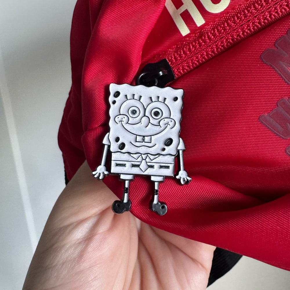 SpongeBob SquarePants Salty Spitoon Fanny Pack - Picture 3 of 7